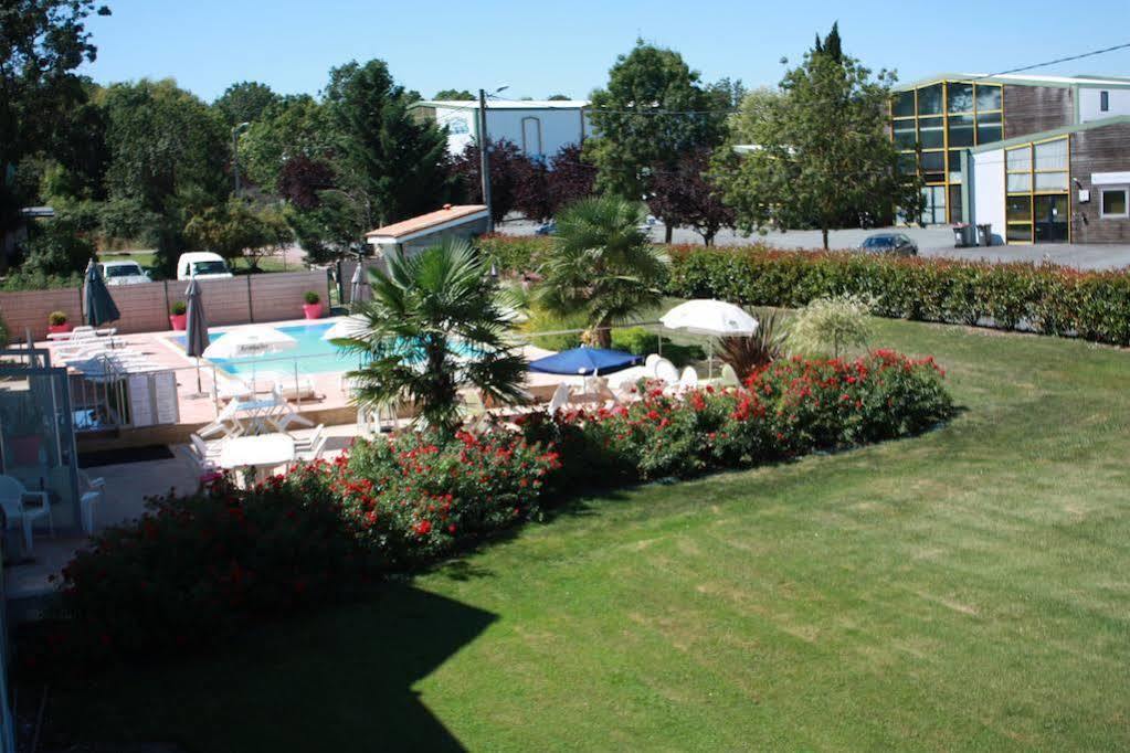 Agape Hotel Bessines 외부 사진