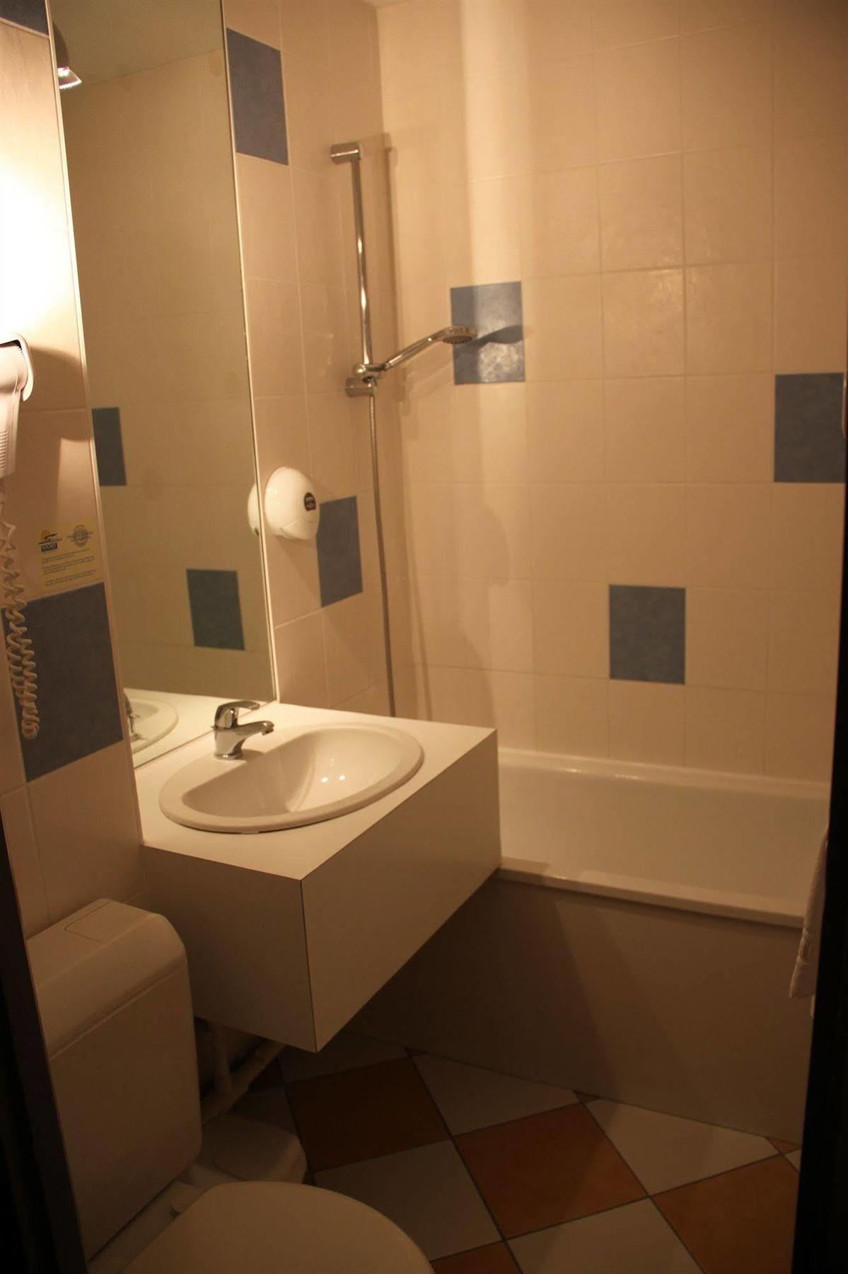 Agape Hotel Bessines 외부 사진