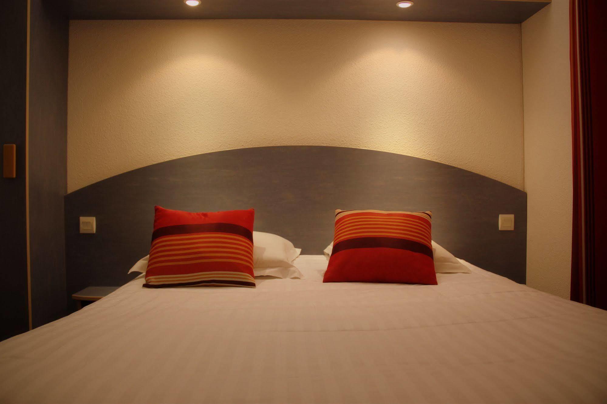 Agape Hotel Bessines 외부 사진